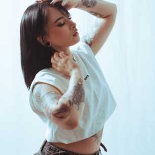 Model - Madisson Paytonh pussy