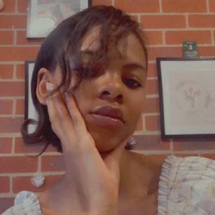 Model - AmandaMae tall