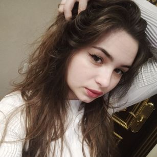 Model - heartlessdream feet