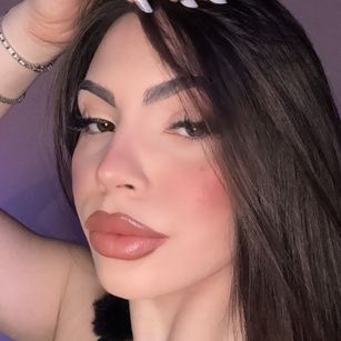 Model - YssaDia milf