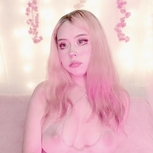 Model - Aissen Star cum