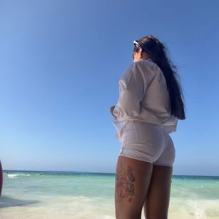 Model - Princess Miley deepthroat