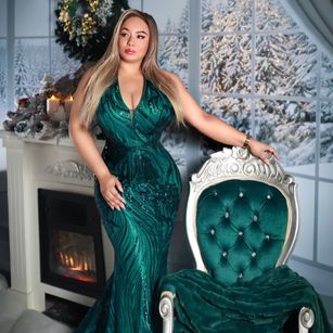 Model - GoddessMiller mature