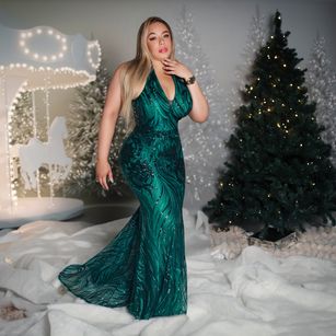 Model - GoddessMiller milf