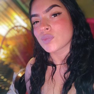 Model - Ambar SM squirt