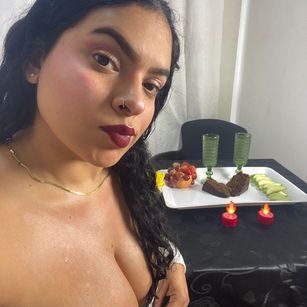 Model - Ambar SM young