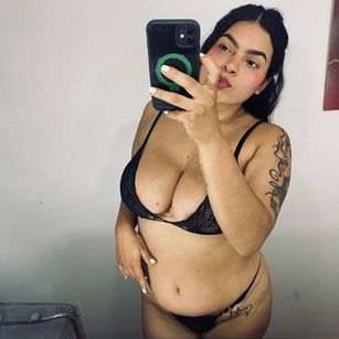 Model - Ambar SM toys