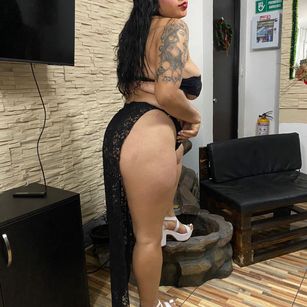 Model - Ambar SM bigass