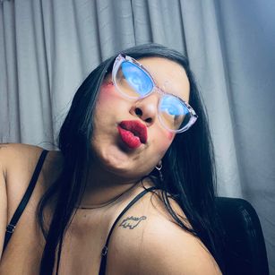 Model - Ambar SM toys