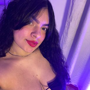 Model - Ambar SM toys