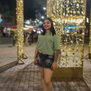 Model - SamanthaSimon nude