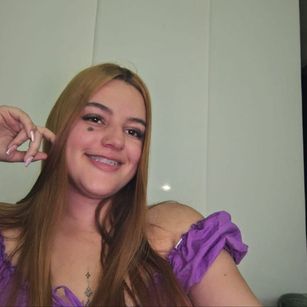 Model - Hailey Tims porno