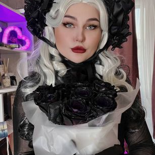 Model - Wounded_Goddess Teasing