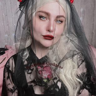 Model - Wounded_Goddess Femdom