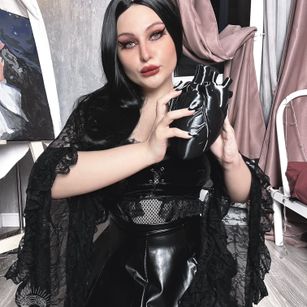 Model - Wounded_Goddess Teasing