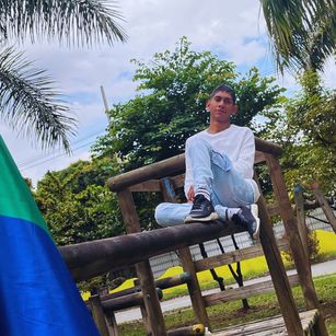 Model - Nick Collins dildo