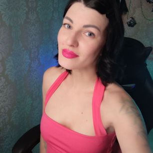 Model - Agata bigass