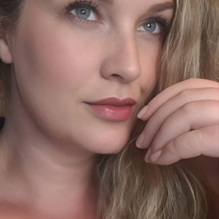 Model - MissVeena classy