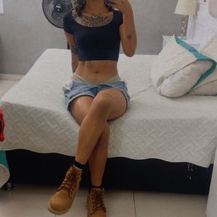 Model - SilvanaOwen TABOO