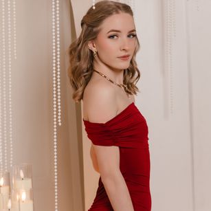 Model - EvaFrances ass