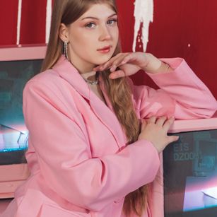 Model - StellaDean legs