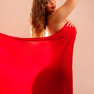 Model - CataRicci dildo