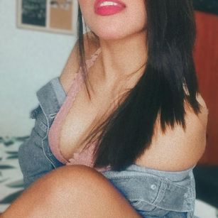 Model - Lola Gibson DIRTY