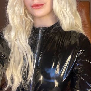 Model - Molly Posh latex