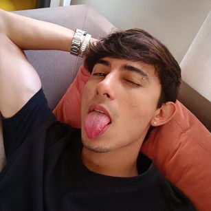 Model - JustMike dildo