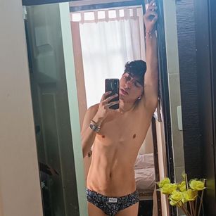 Model - JustMike teen