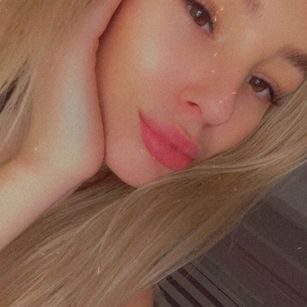 Model - Angela roleplay