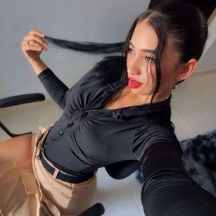 Model - kathy blowjob