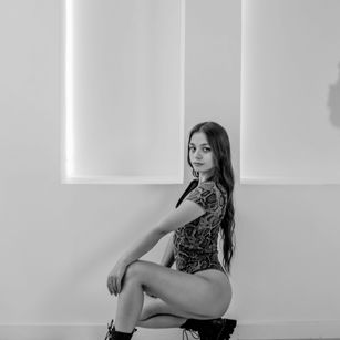 Model - Kim Bless young