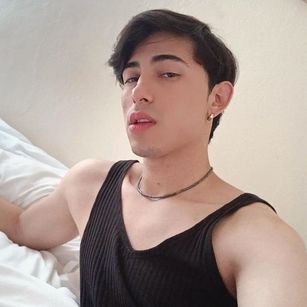 Model - JustMike bigcock