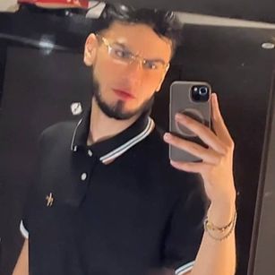 Model - Ryan695 dick