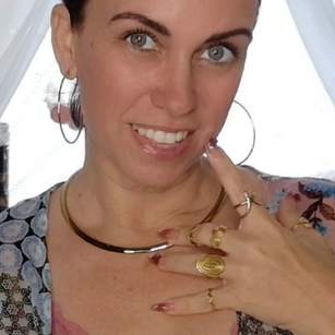 Model - Daisha Sweet petite