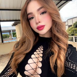 Model - Sabrina Walker bigass