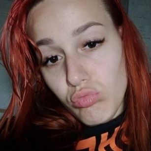 Model - Linda blowjob