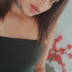 Model - Rebeca Black bigass