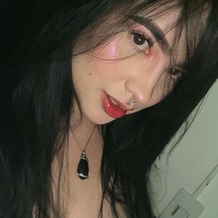 Model - Jas Yordanov latina