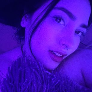 Model - Jas Yordanov striptease