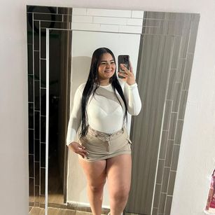 Model - Katya Pittman teen