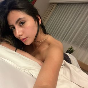 Model - AngelCol pretty