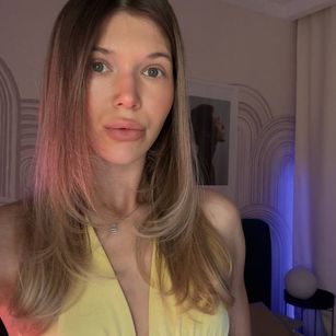 Model - Vivian Evans roleplay