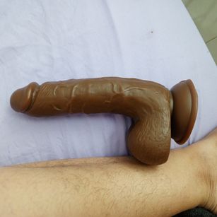 Model - Madeline Sade hairyass