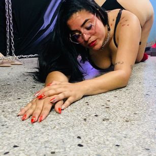 Model - DiosaDirty Joi