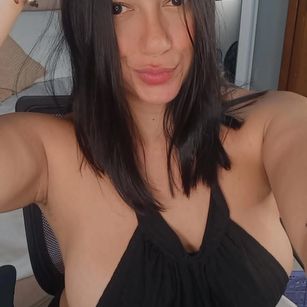 Model - Catalina Peyton roleplay