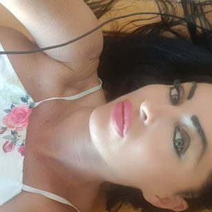 Model - ValentinaVelvet horny