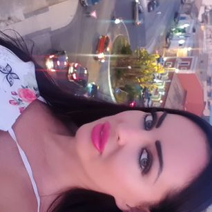 Model - ValentinaVelvet bigass