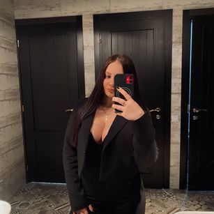 Model - Nicolleta sex